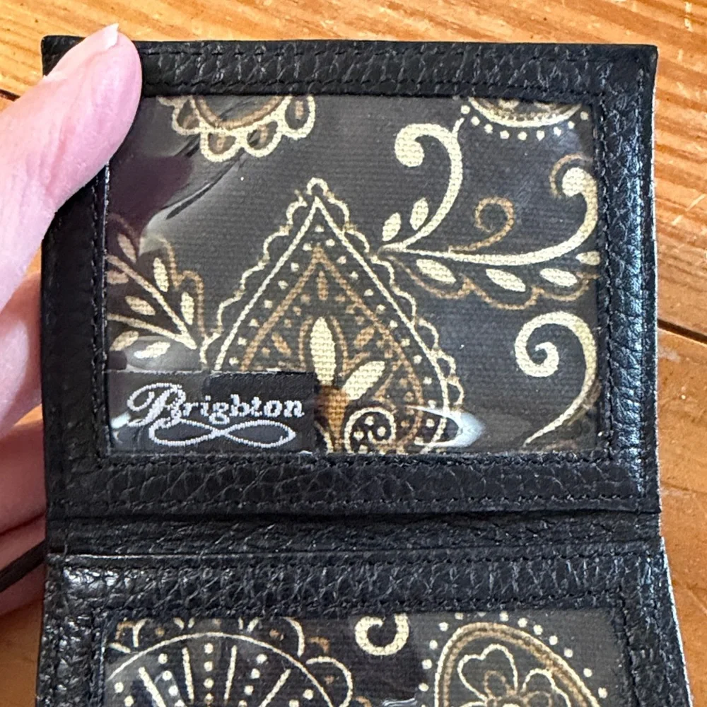 Brighton credit card case, EUC - Picture 3 of 4